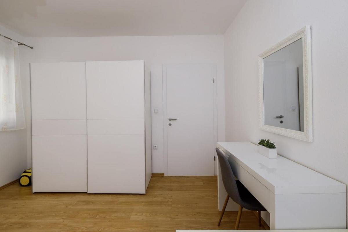 Ani In Trogir * Mittel-Dalmatien Otel Donji Seget Dış mekan fotoğraf
