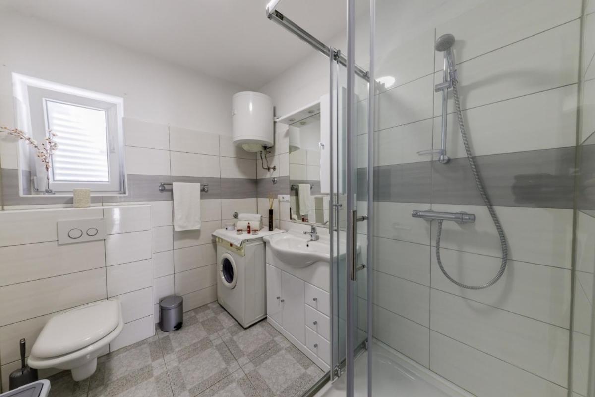Ani In Trogir * Mittel-Dalmatien Otel Donji Seget Dış mekan fotoğraf